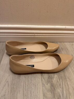 Nine West Flats